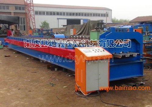 特價銷售750彩鋼壓瓦機(jī)設(shè)備 地鑫壓瓦機(jī)械廠的專業(yè)制造與實惠價格